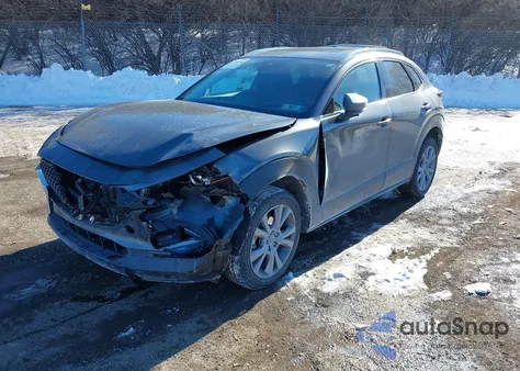 2022 Mazda Cx-30 Premium z USA, uszkodzony, nr VIN 3MVDMBDL7NM448213